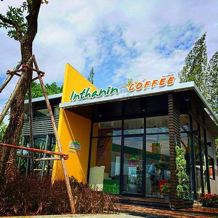 Phutara Accomodation 차암 외부 사진