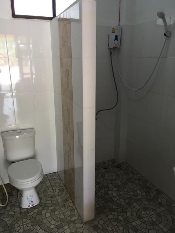 Phutara Accomodation 차암 외부 사진