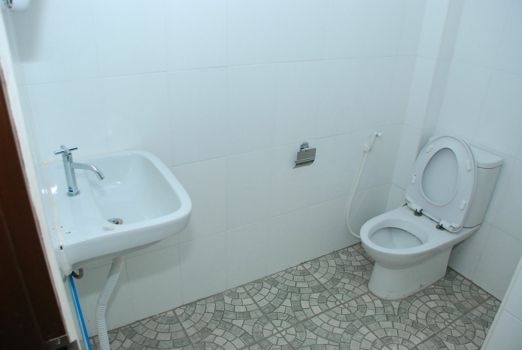 Phutara Accomodation 차암 외부 사진