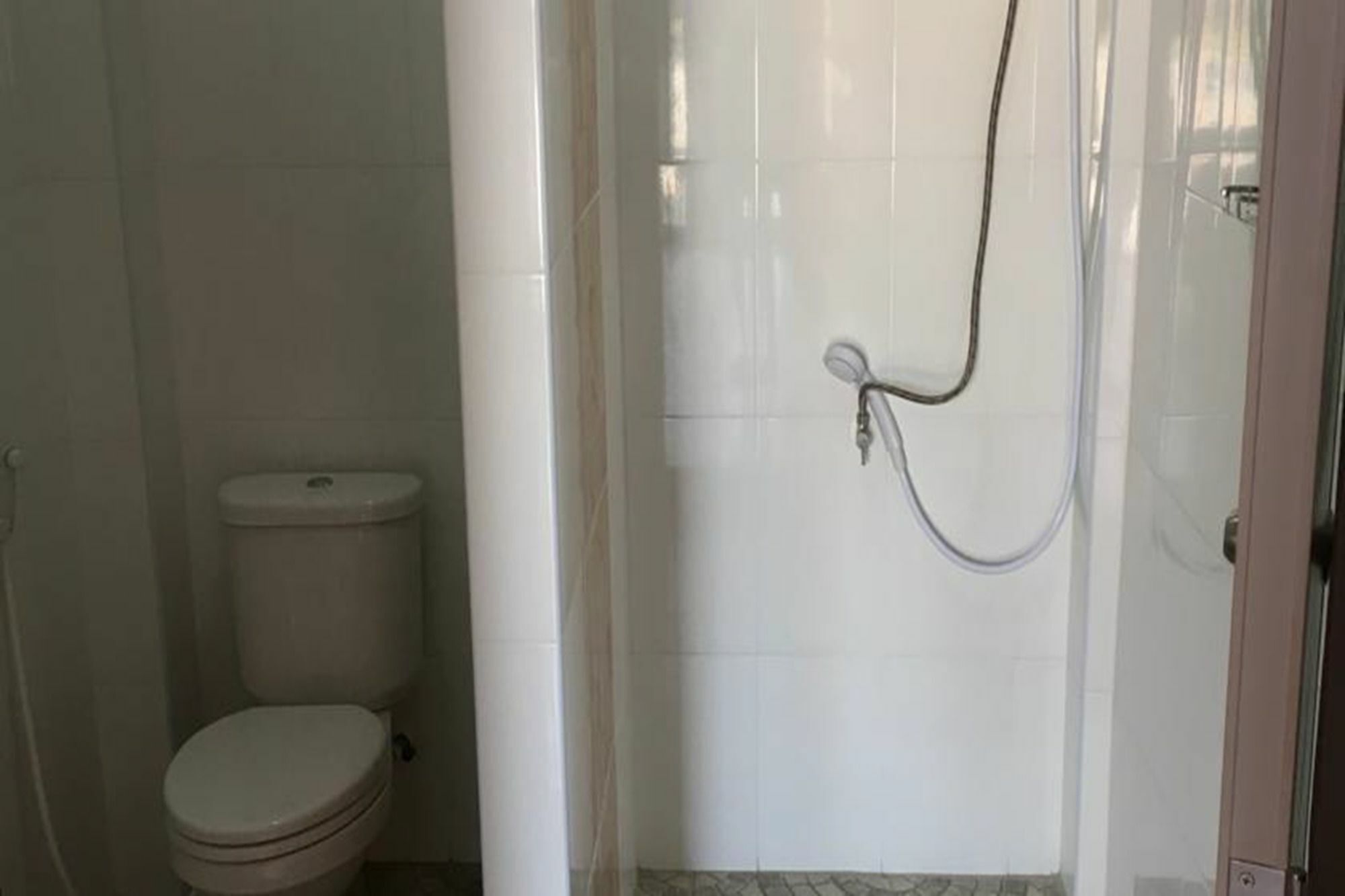 Phutara Accomodation 차암 외부 사진